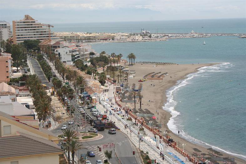 Apartamento Primera Linea Lägenhet Benalmádena Exteriör bild
