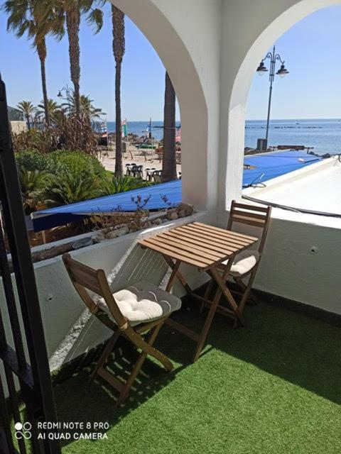 Apartamento Primera Linea Lägenhet Benalmádena Exteriör bild