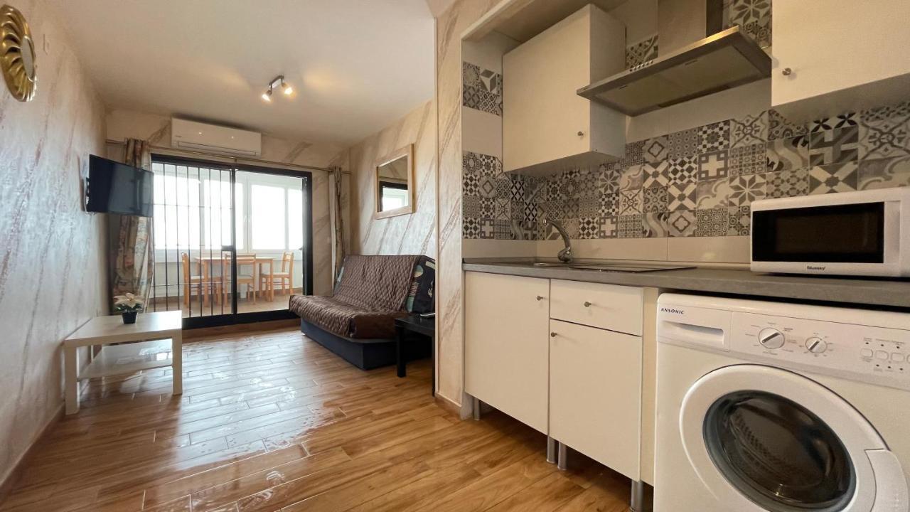 Apartamento Primera Linea Lägenhet Benalmádena Exteriör bild